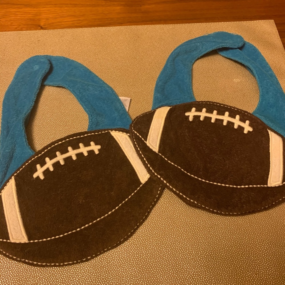 Carter’s Football Spit Bibs